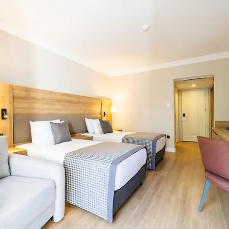 Proxima 4* Kusadası